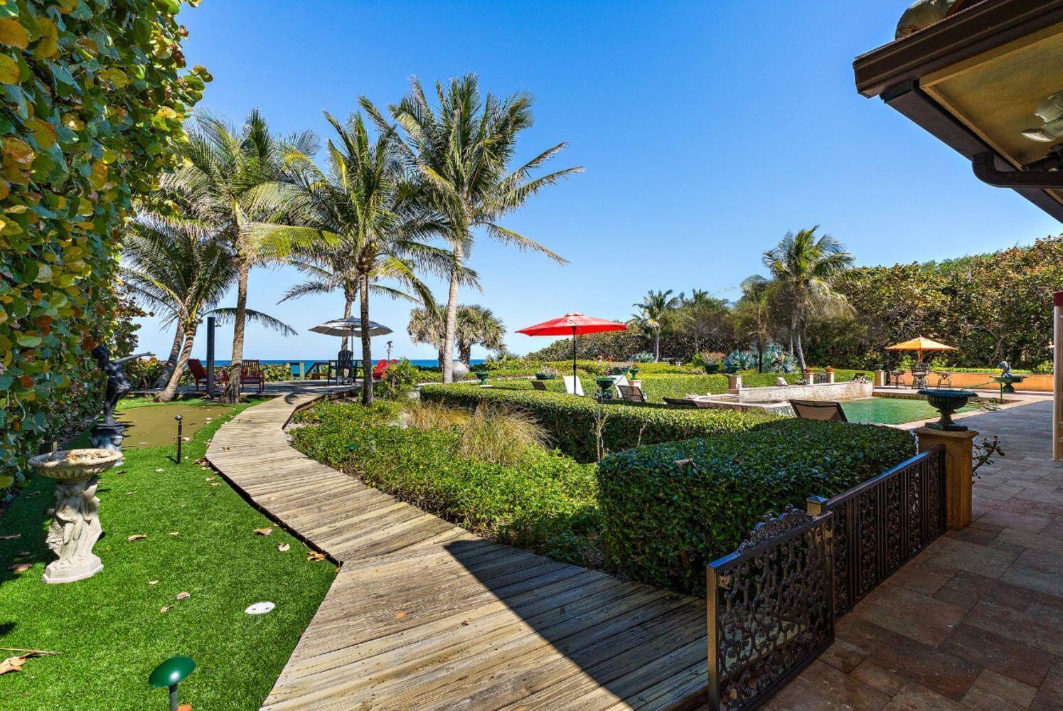 Blowing Rocks - Residential