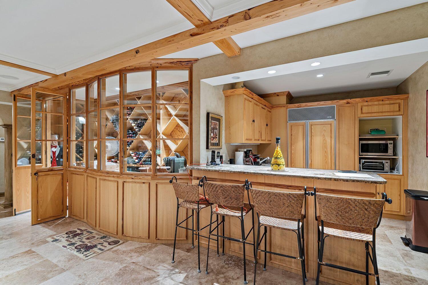 Blowing Rocks - Residential