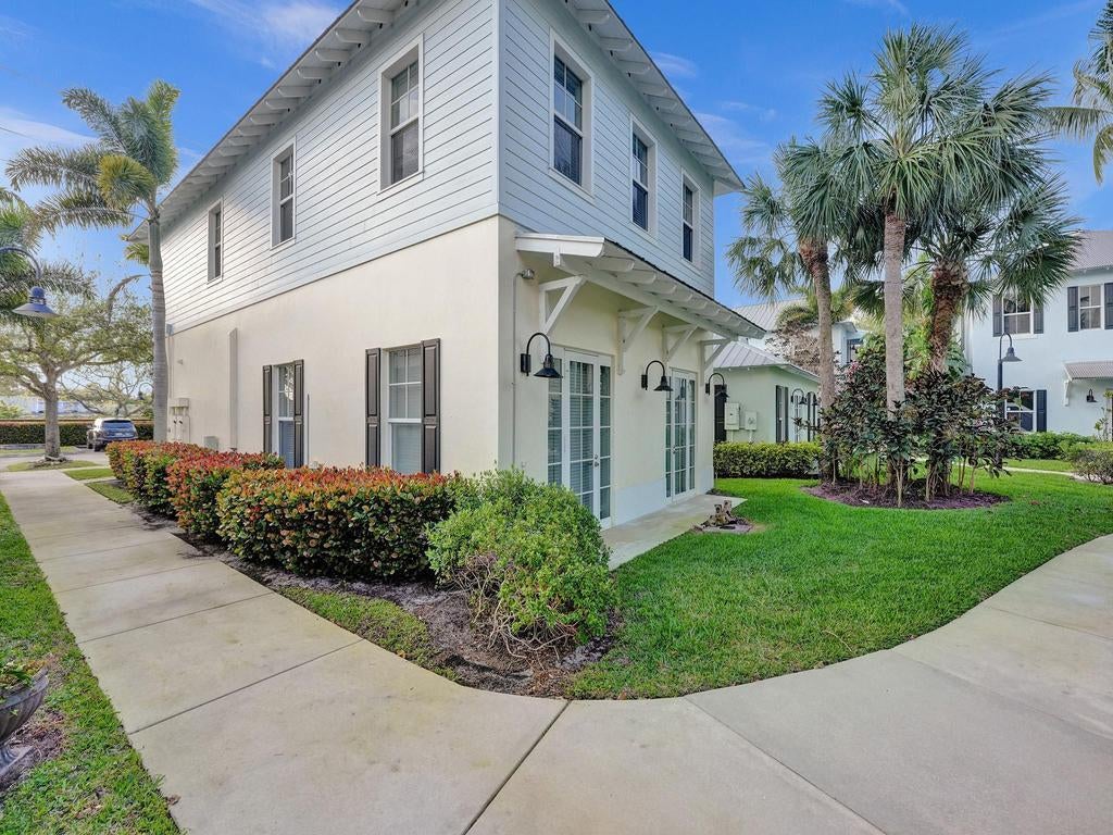 955 NW 17TH Avenue H
