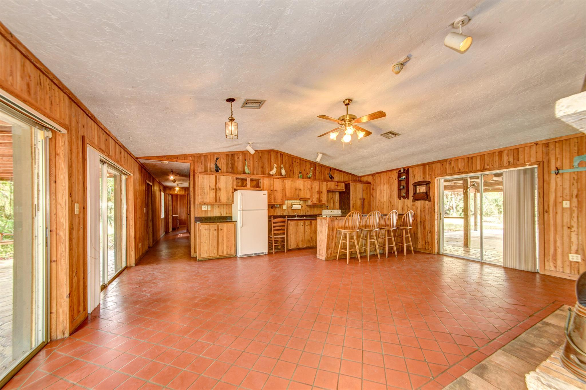 LOXAHATCHEE GROVES - Land