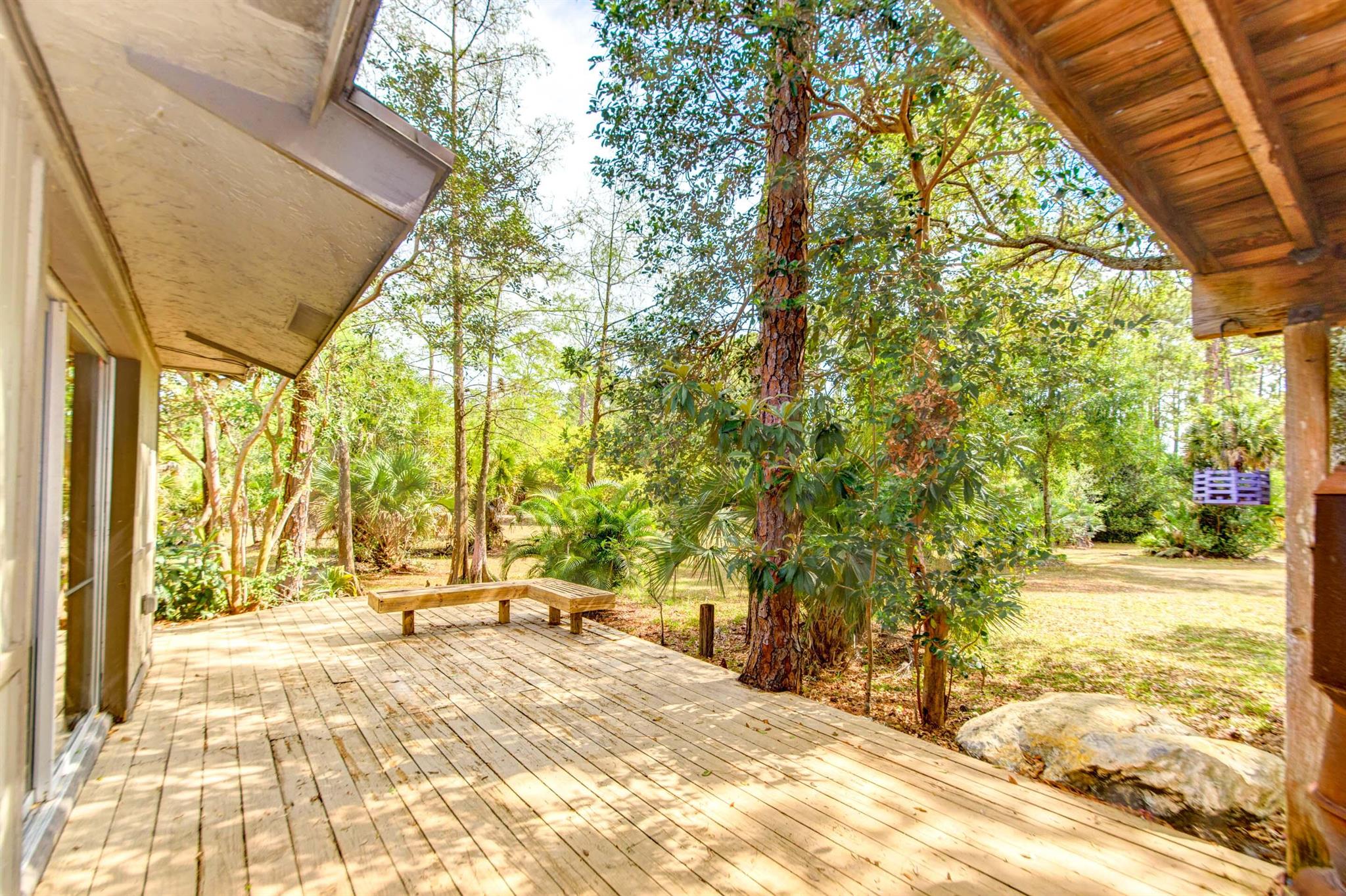 LOXAHATCHEE GROVES - Land