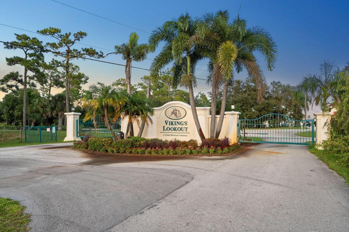 VIKINGS LOOKOUT PHASE I - Residential