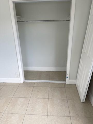 Riverside 3 7-17 B - Residential Lease