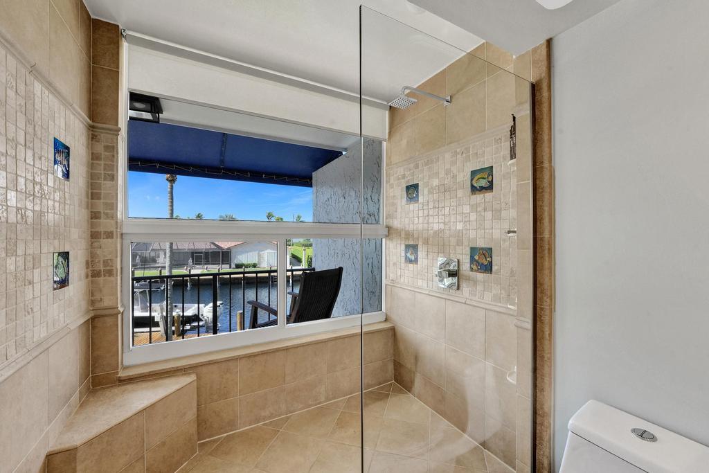 PORTA BELLA TOWNHOUSE CONDO - Residential