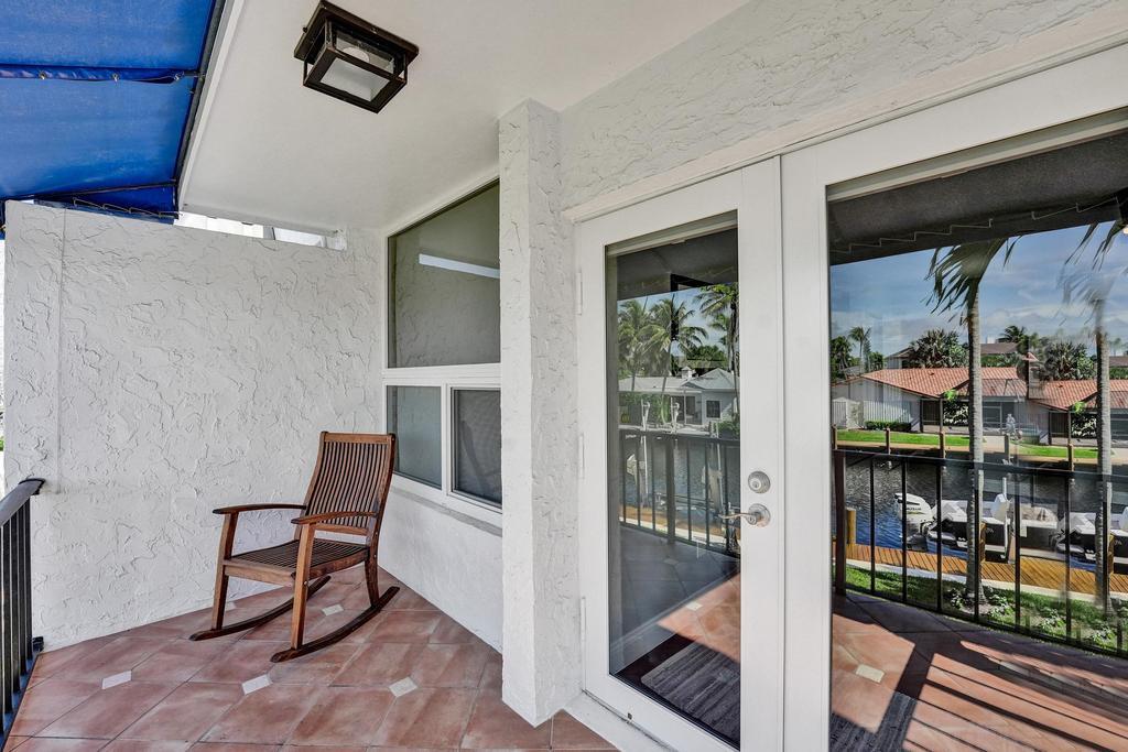 PORTA BELLA TOWNHOUSE CONDO - Residential