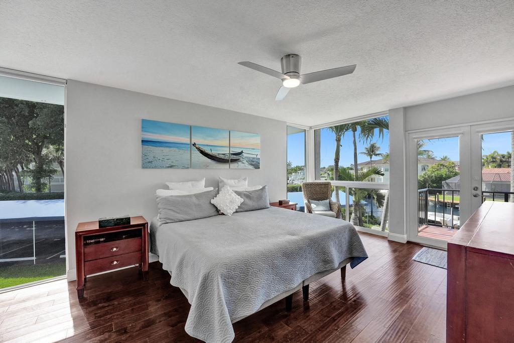 PORTA BELLA TOWNHOUSE CONDO - Residential