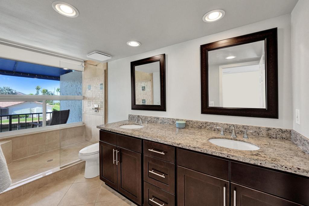 PORTA BELLA TOWNHOUSE CONDO - Residential