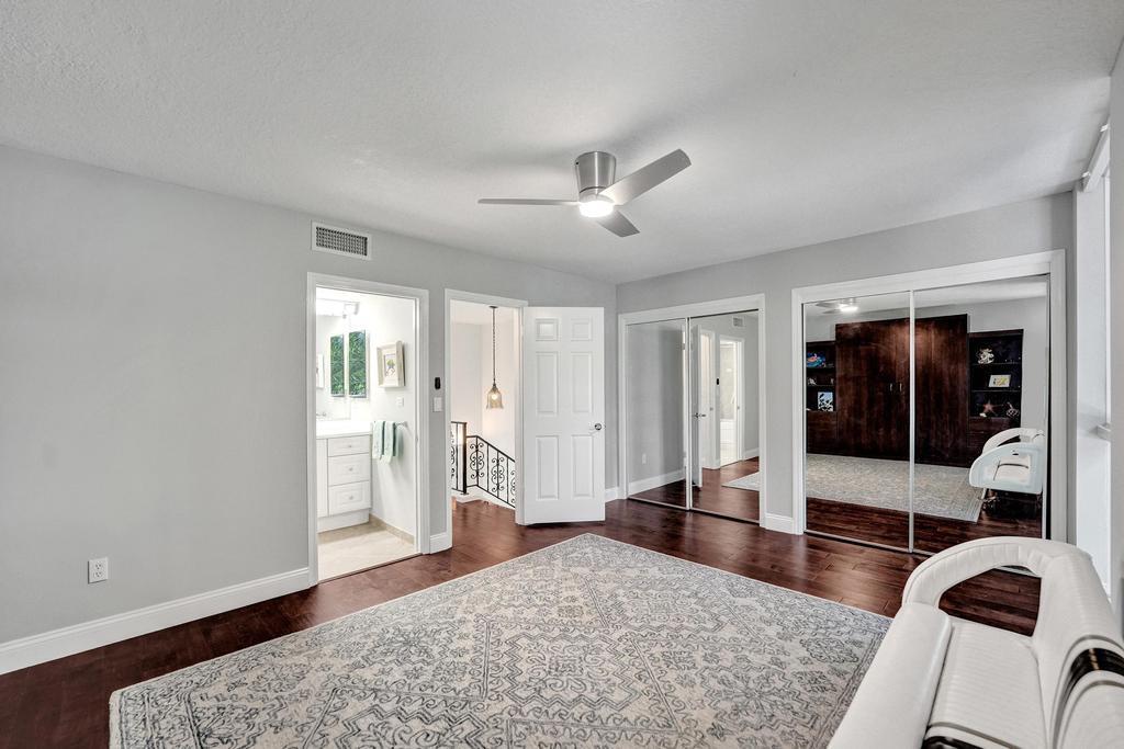 PORTA BELLA TOWNHOUSE CONDO - Residential