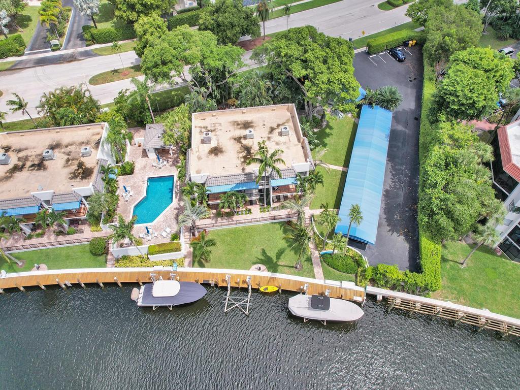 PORTA BELLA TOWNHOUSE CONDO - Residential