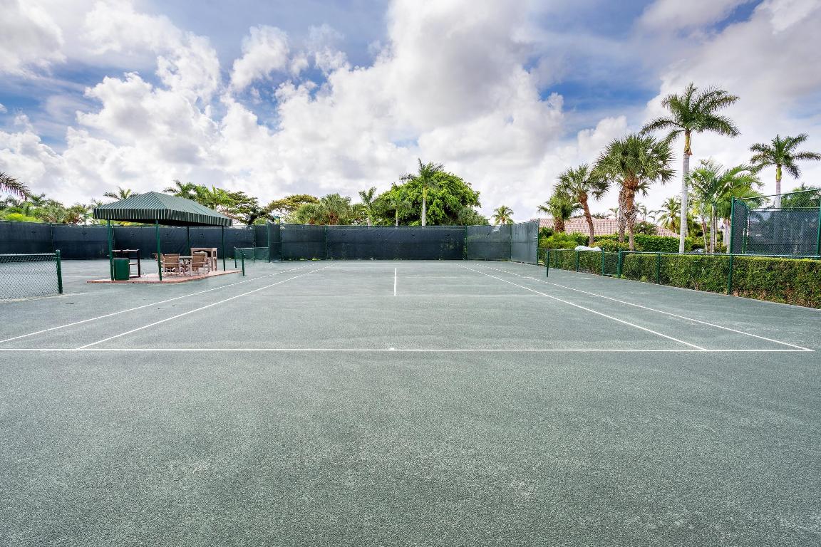 ST ANDREWS COUNTRY CLUB - Residential