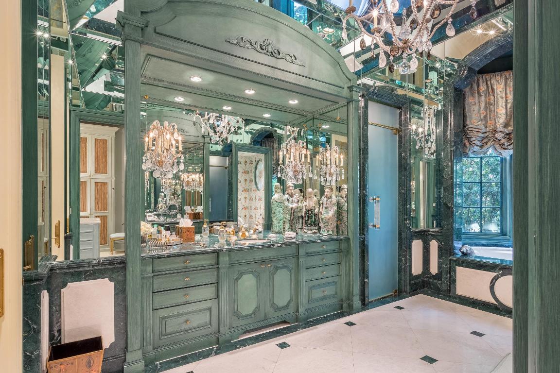 ST ANDREWS COUNTRY CLUB - Residential