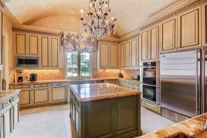 ST ANDREWS COUNTRY CLUB - Residential