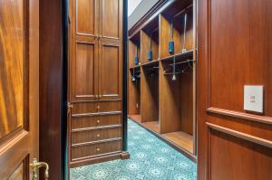 ST ANDREWS COUNTRY CLUB - Residential