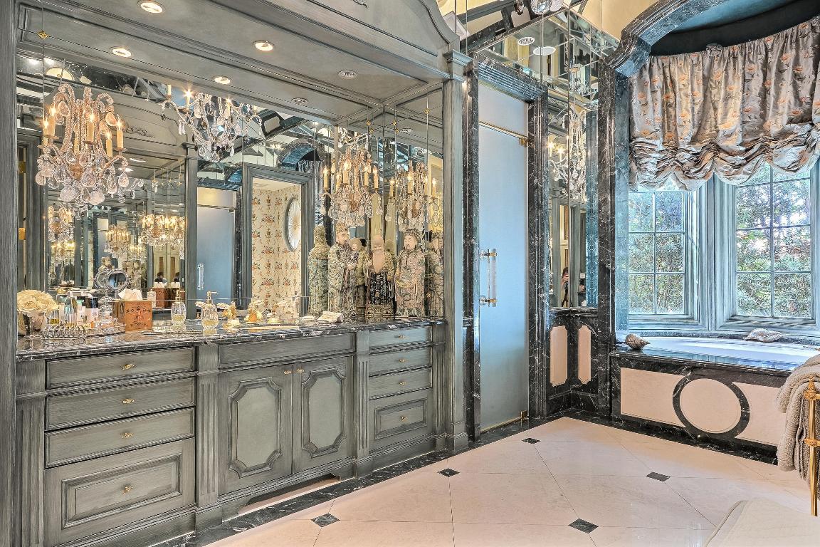 ST ANDREWS COUNTRY CLUB - Residential