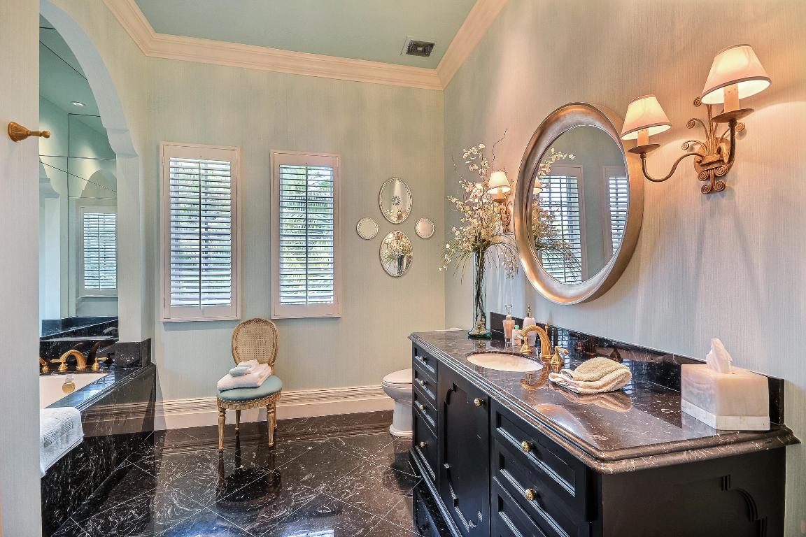 ST ANDREWS COUNTRY CLUB - Residential