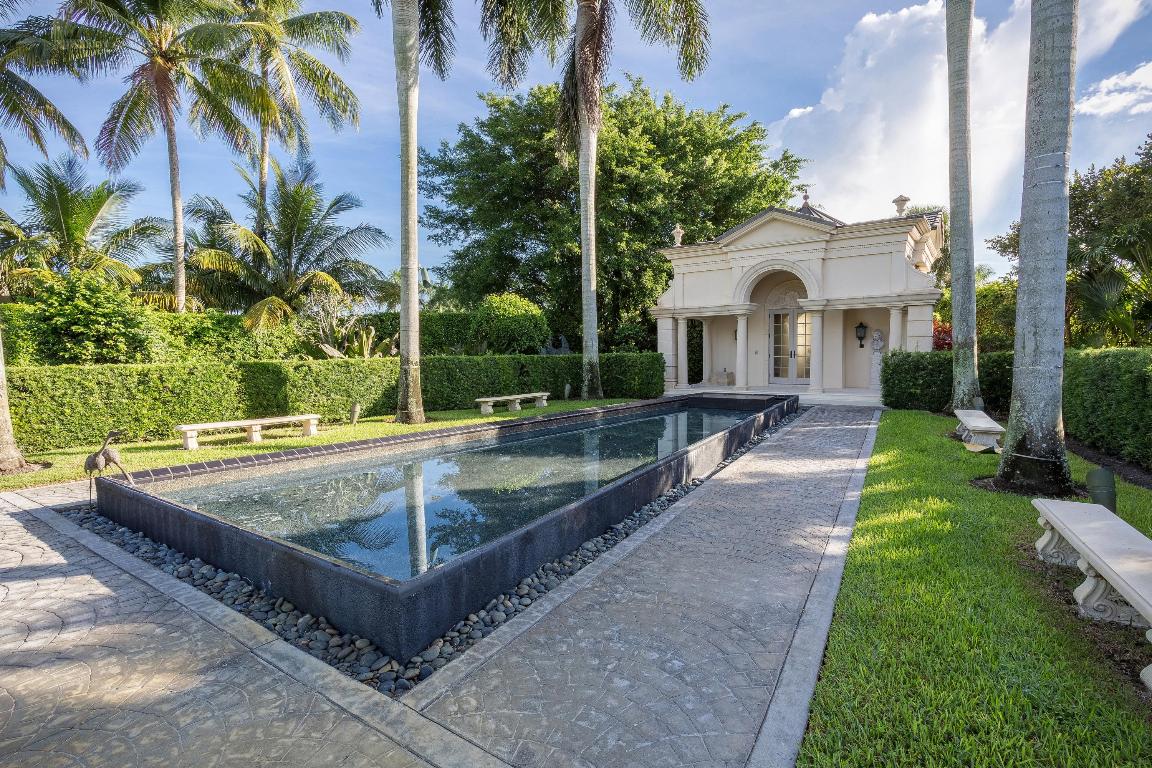 ST ANDREWS COUNTRY CLUB - Residential