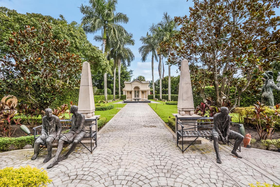 ST ANDREWS COUNTRY CLUB - Residential