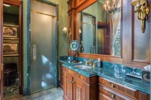 ST ANDREWS COUNTRY CLUB - Residential