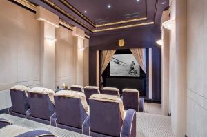 ST ANDREWS COUNTRY CLUB - Residential