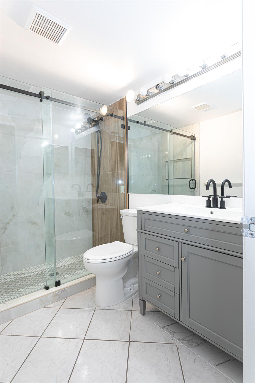 PINE RIDGE NORTH II CONDO - Residential Lease