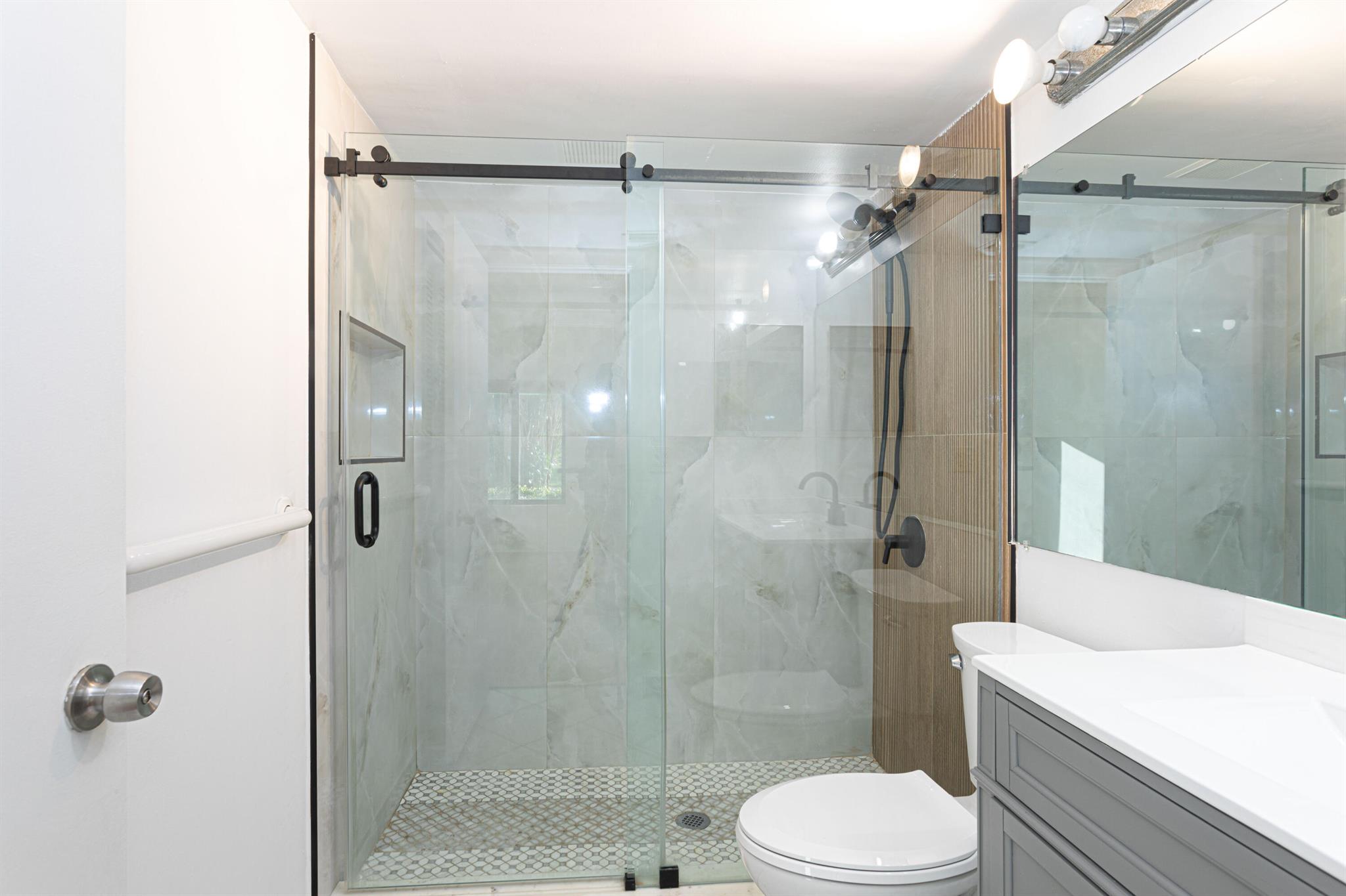 PINE RIDGE NORTH II CONDO - Residential Lease