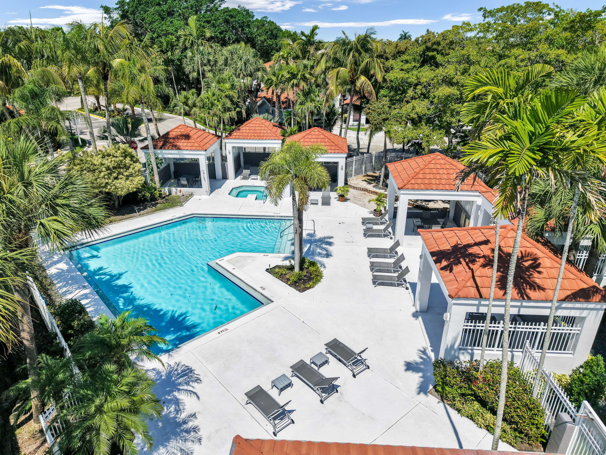 PARC COURT CONDO - Residential