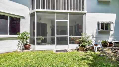 Tiny photo for 9204 NW 9th Court, Plantation, FL 33324 (MLS # B26029869)