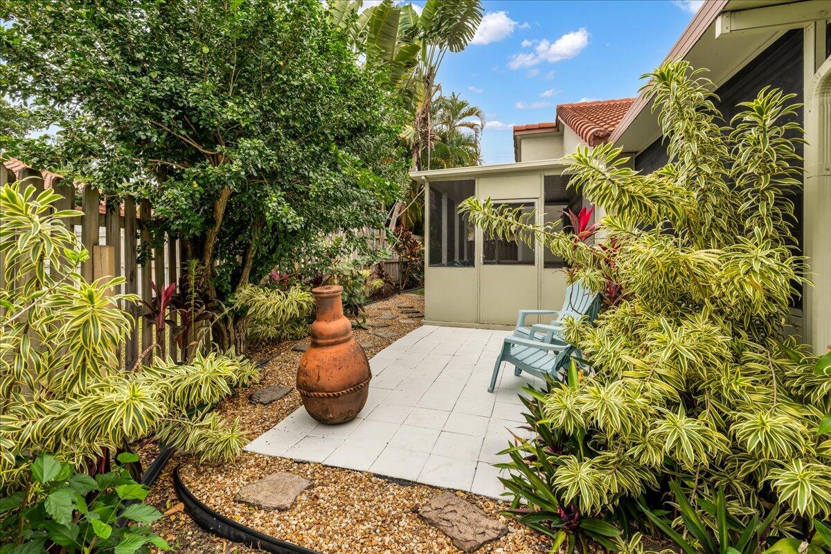 WINSTON PARK SECTION ONE - Residential