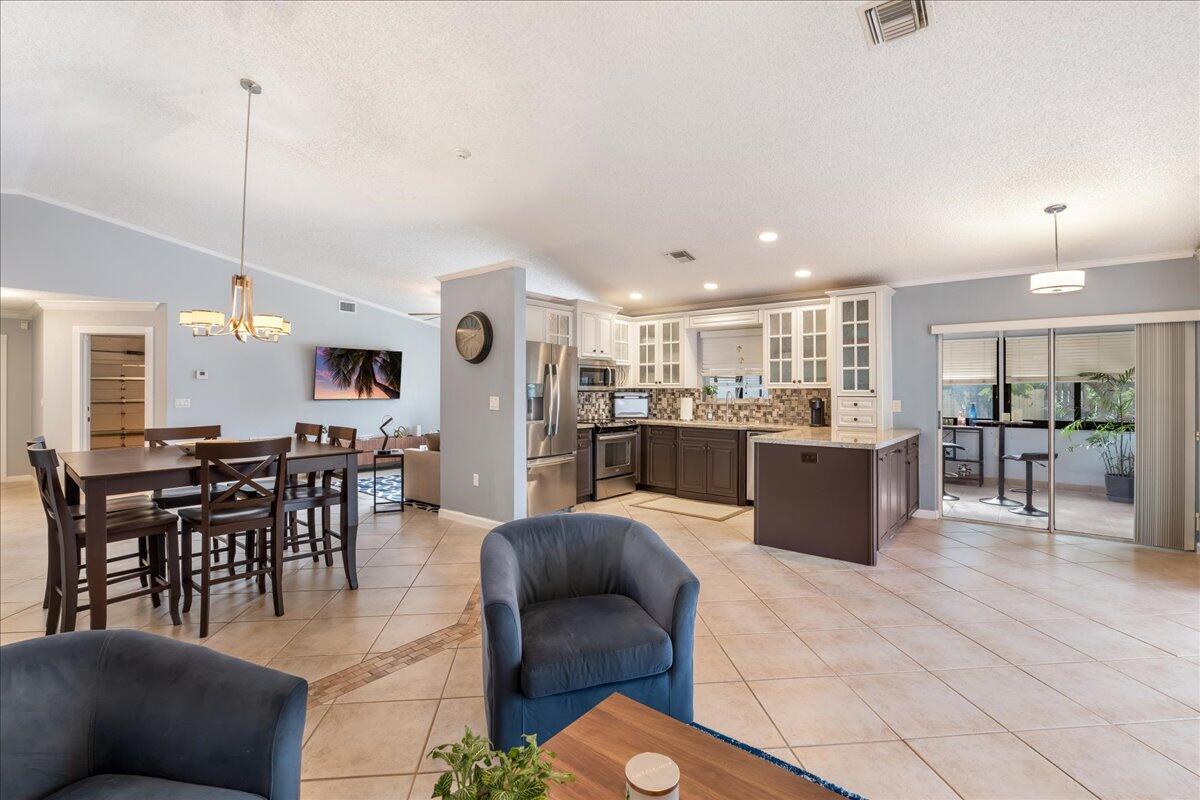 WINSTON PARK SECTION ONE - Residential