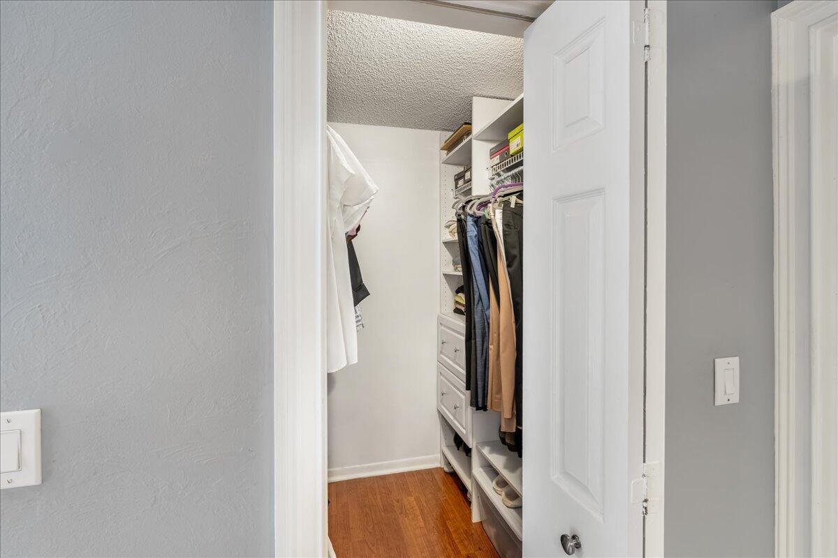 WINSTON PARK SECTION ONE - Residential