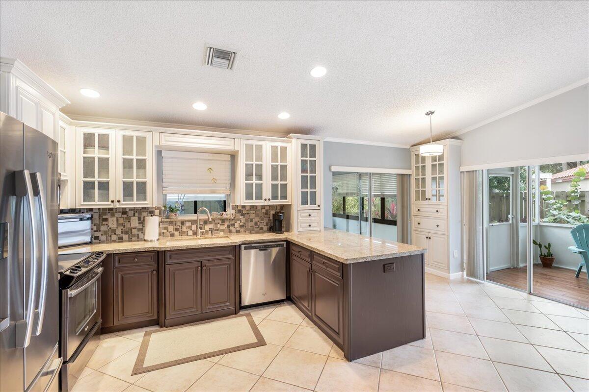 WINSTON PARK SECTION ONE - Residential