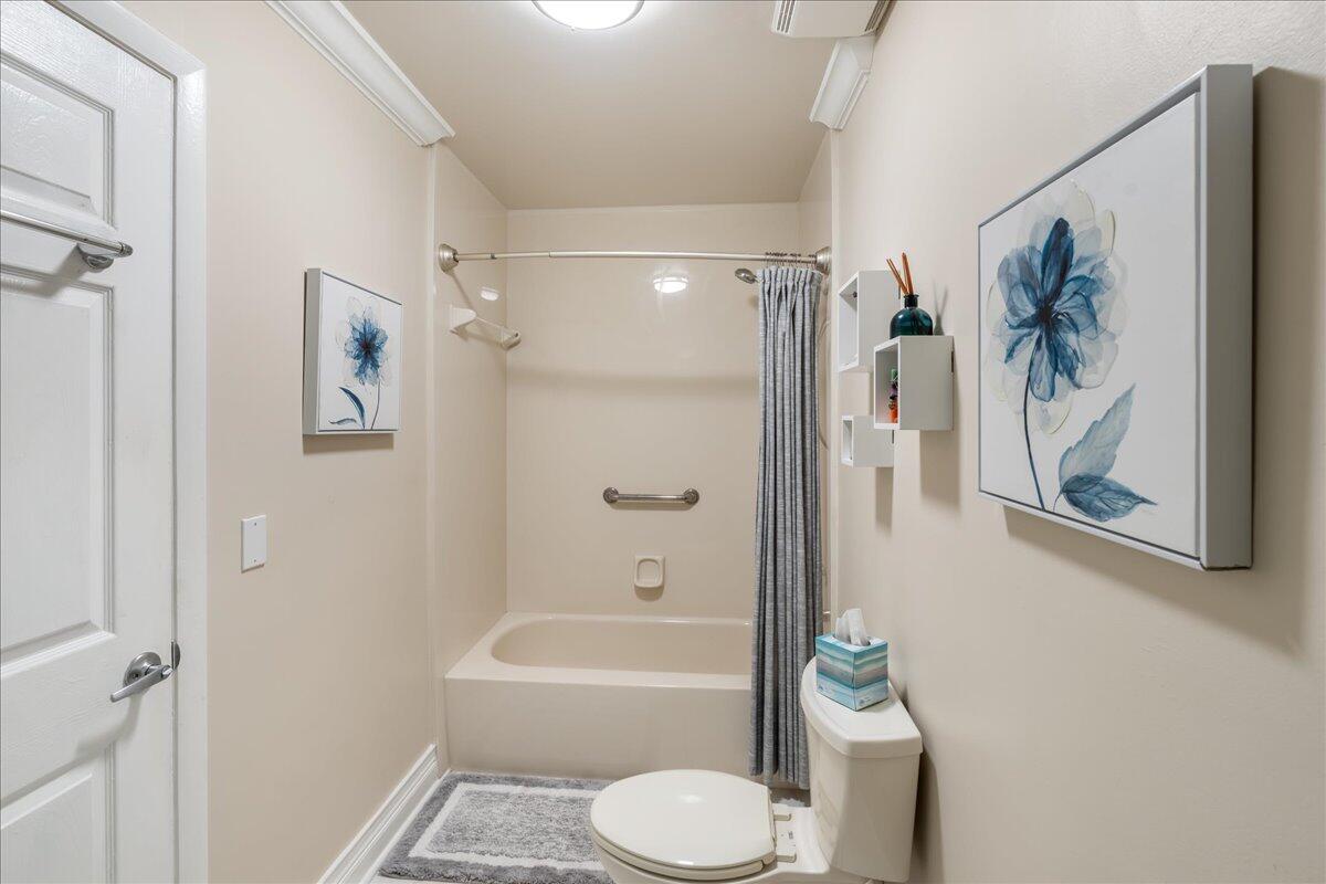 WINSTON PARK SECTION ONE - Residential