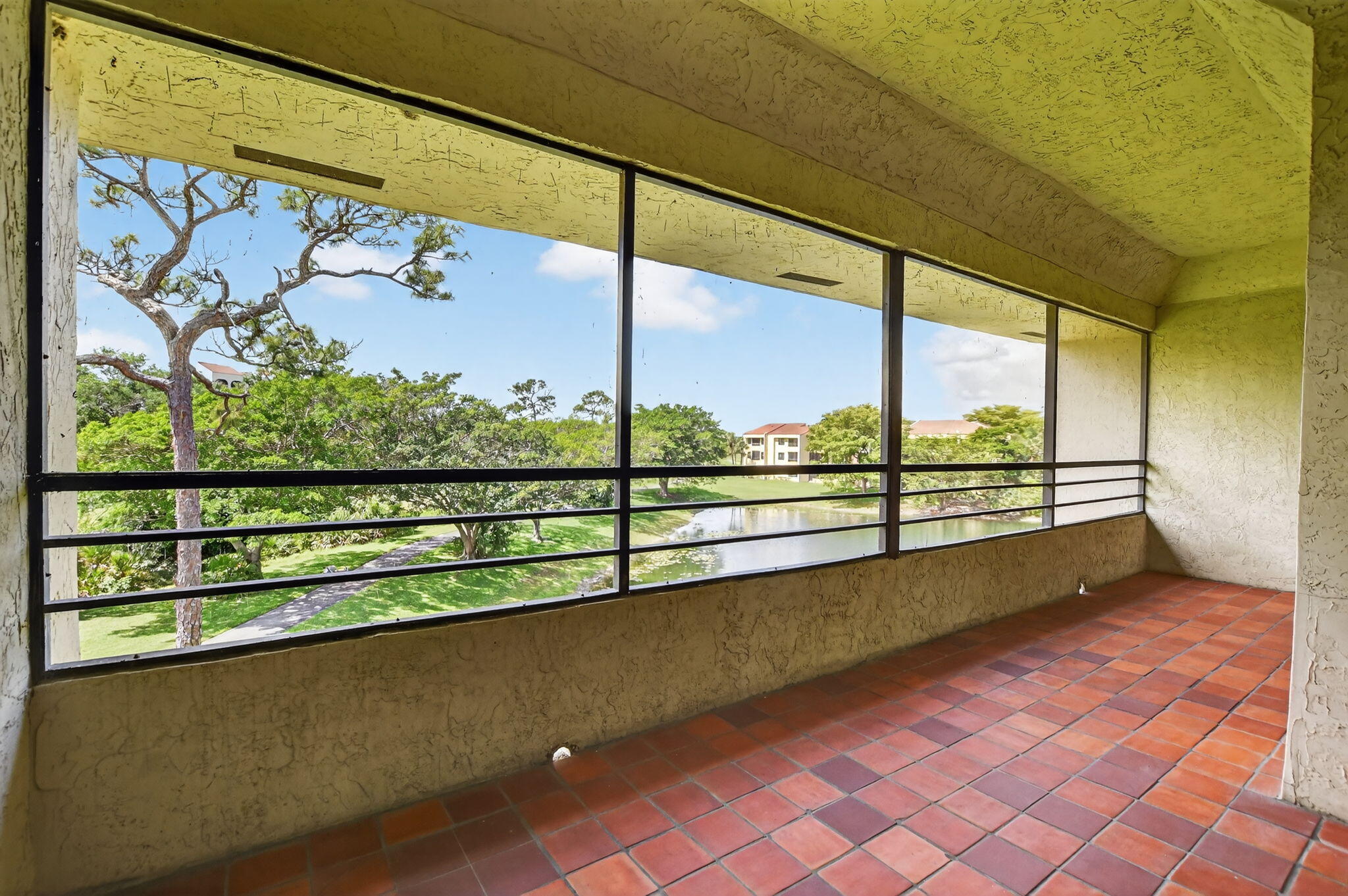 LA PAZ AT BOCA POINTE - Residential