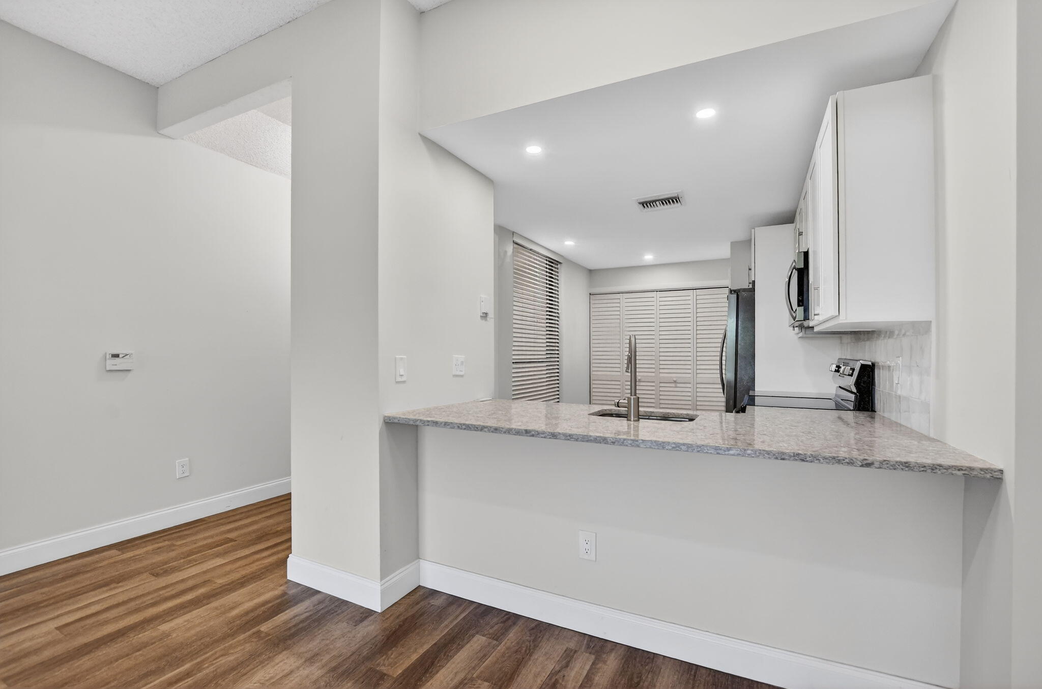 LA PAZ AT BOCA POINTE - Residential