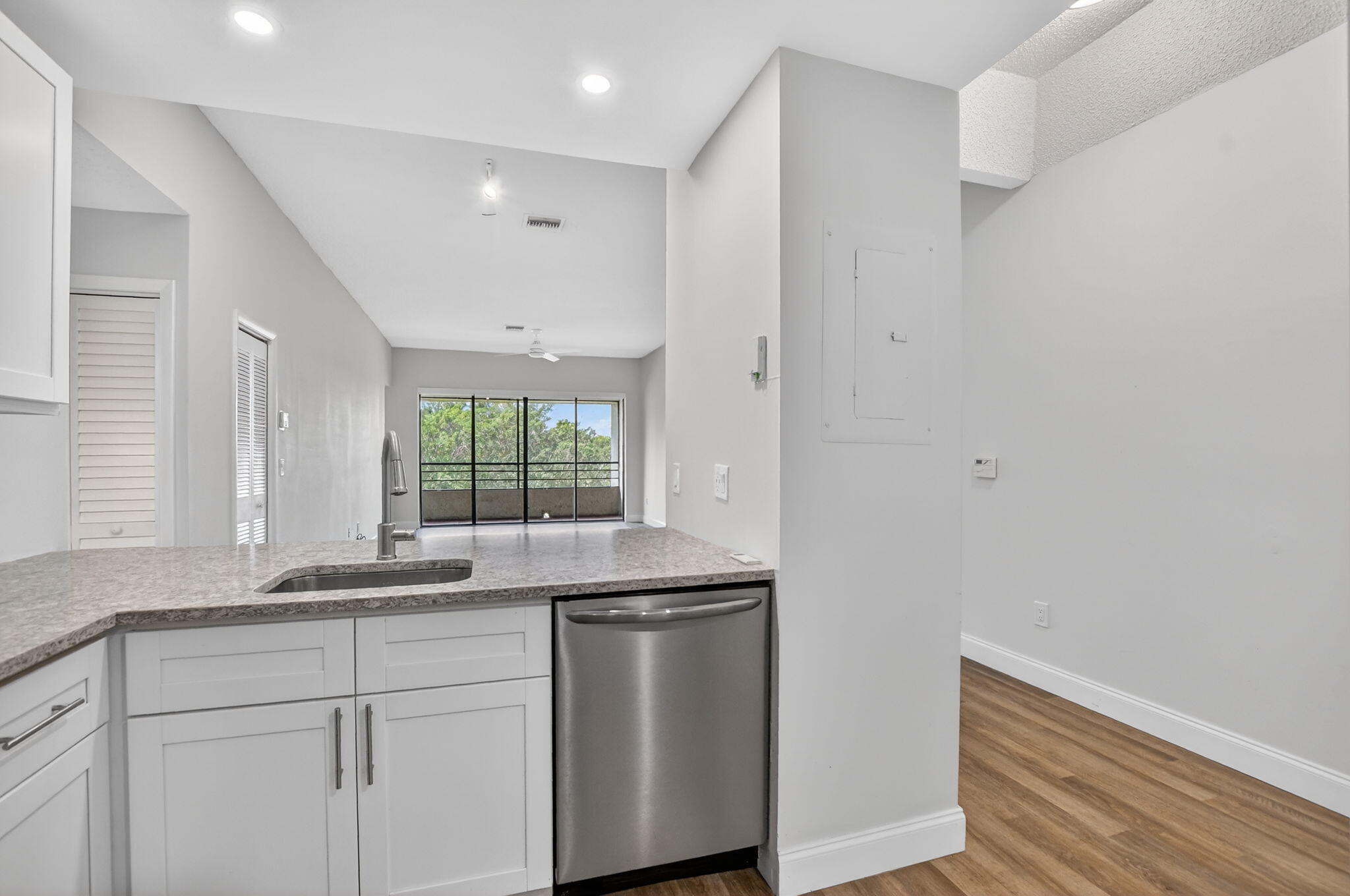 LA PAZ AT BOCA POINTE - Residential