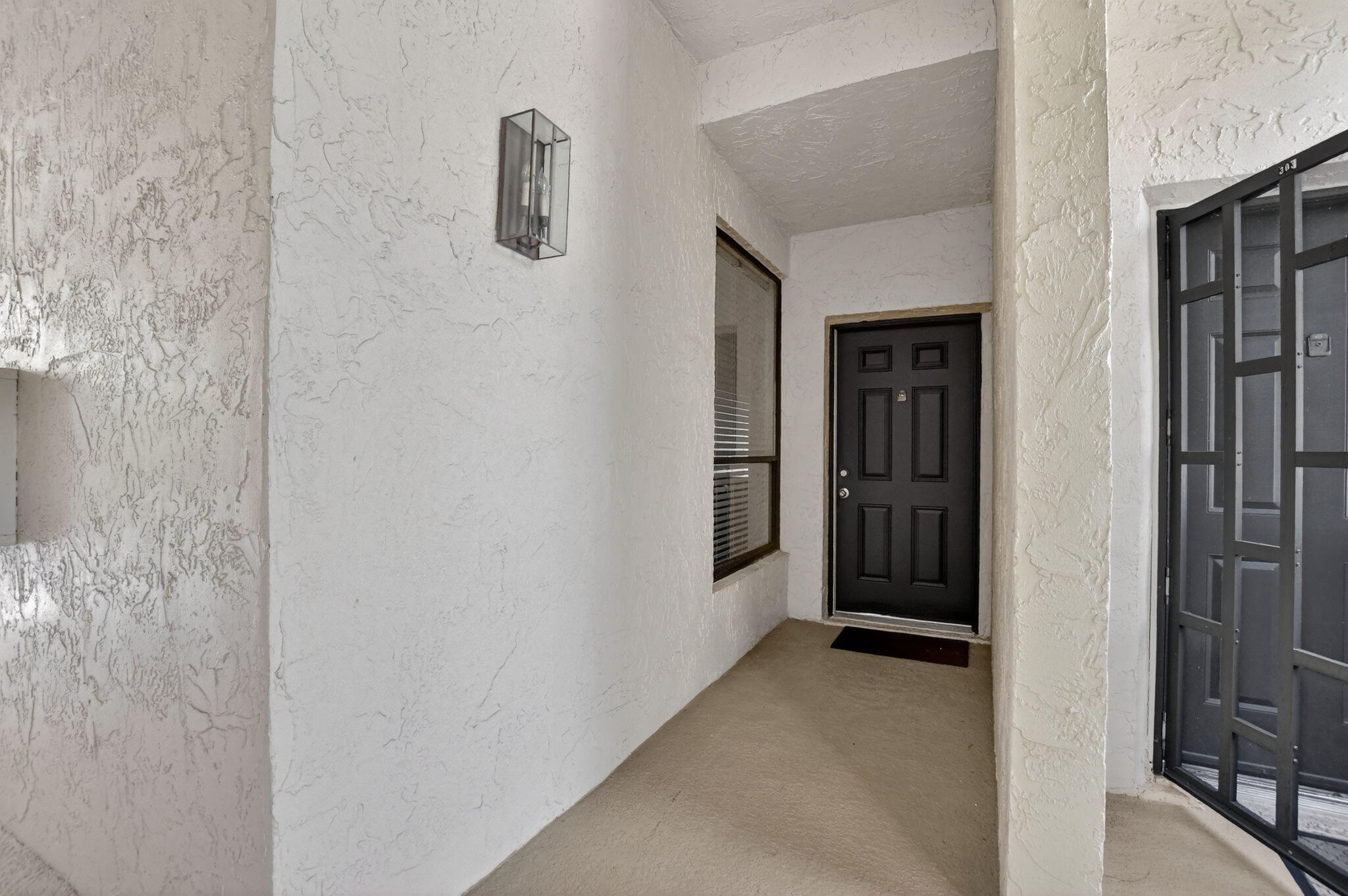 7472 La Paz Boulevard 304