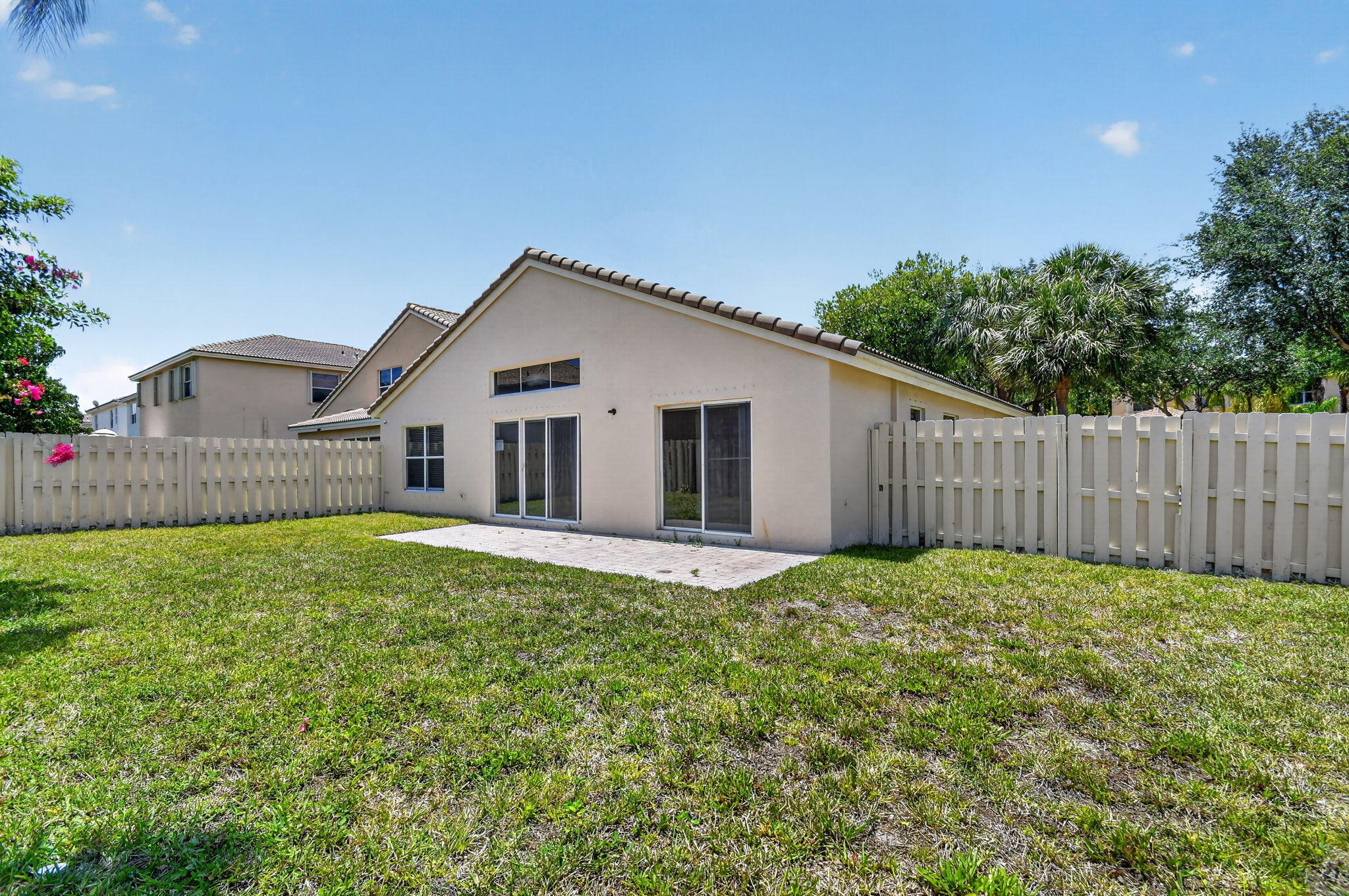 BRIGER PARS B, E AND F - Residential