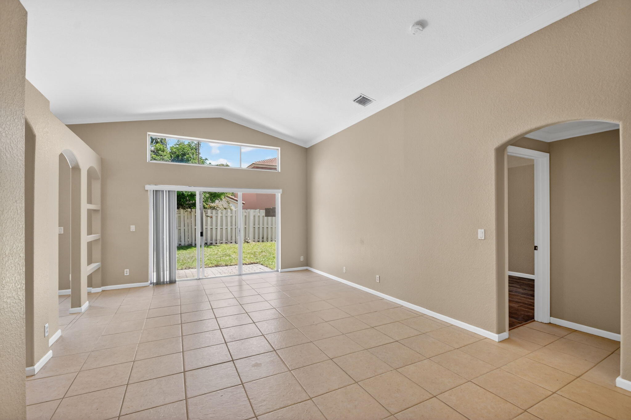 BRIGER PARS B, E AND F - Residential