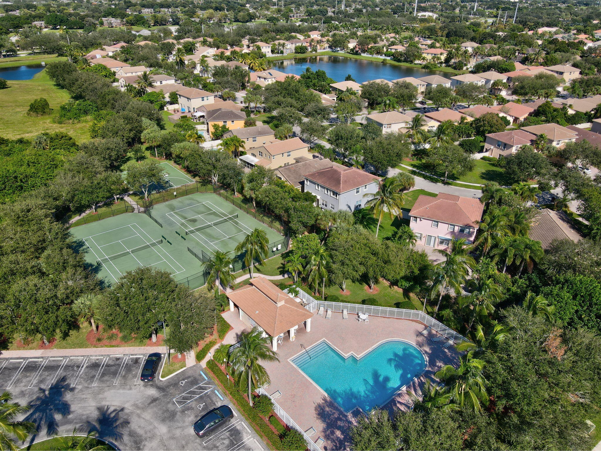 BRIGER PARS B, E AND F - Residential