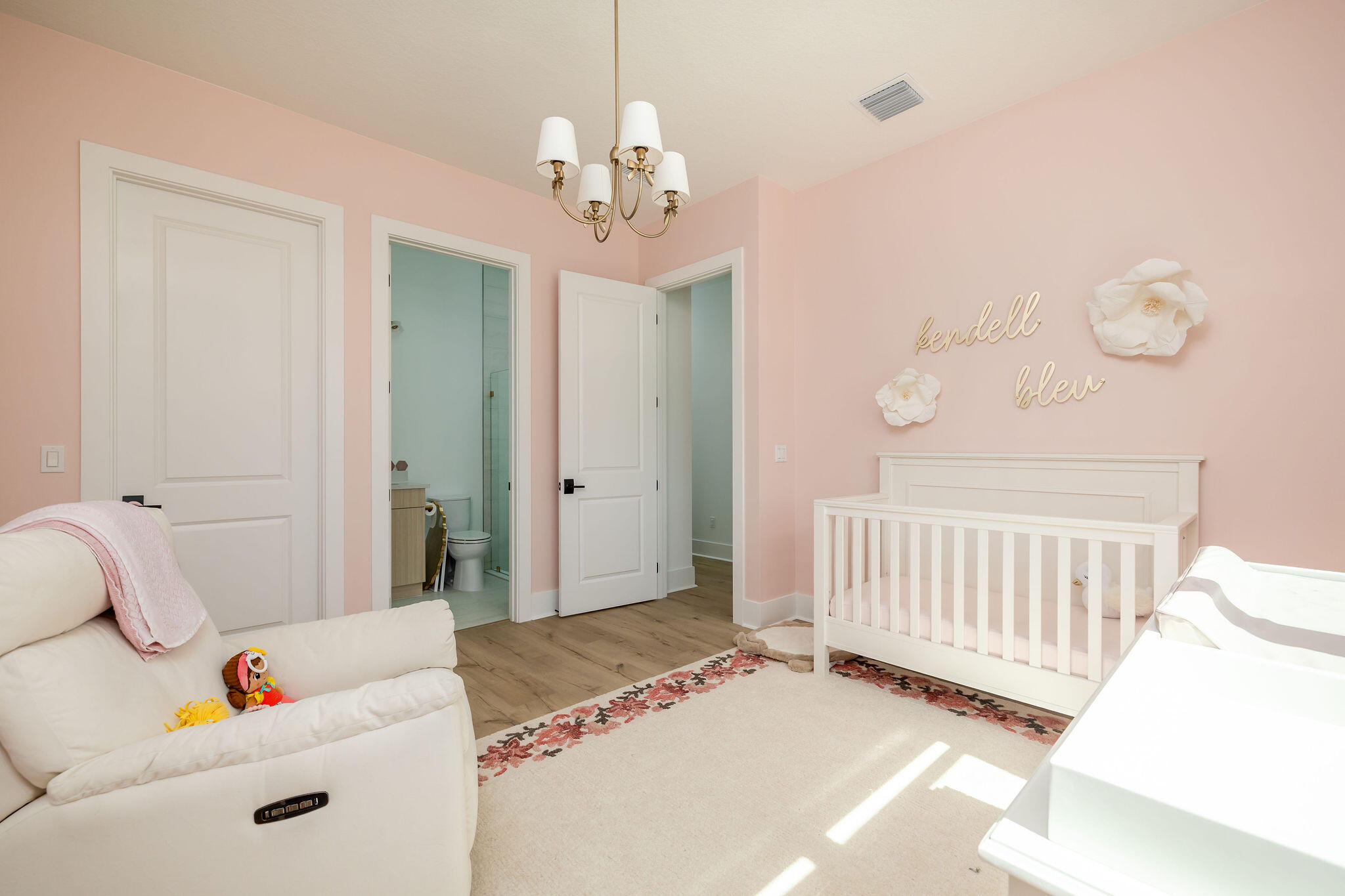 ASTOR CREEK - Residential