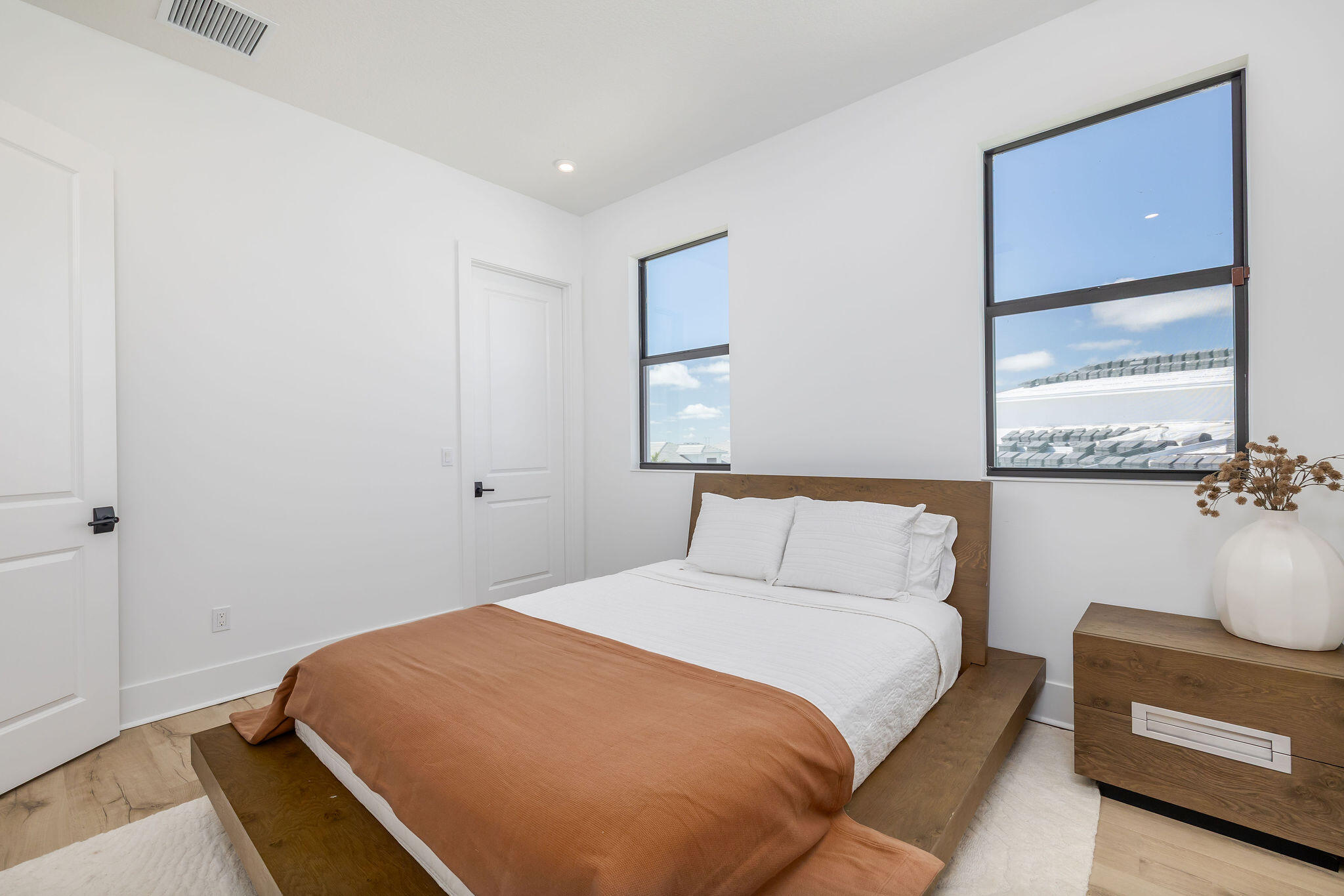 ASTOR CREEK - Residential