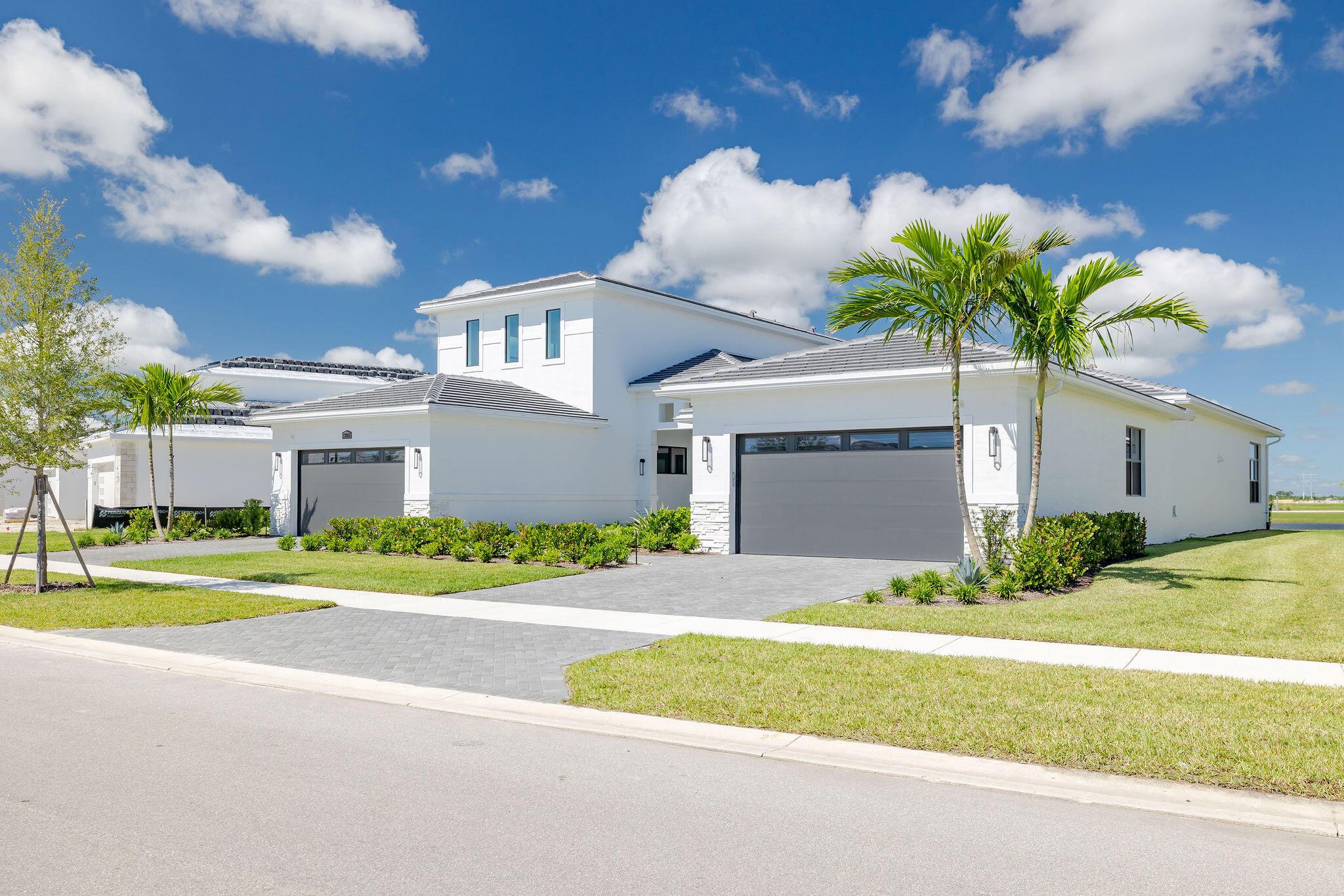 ASTOR CREEK - Residential