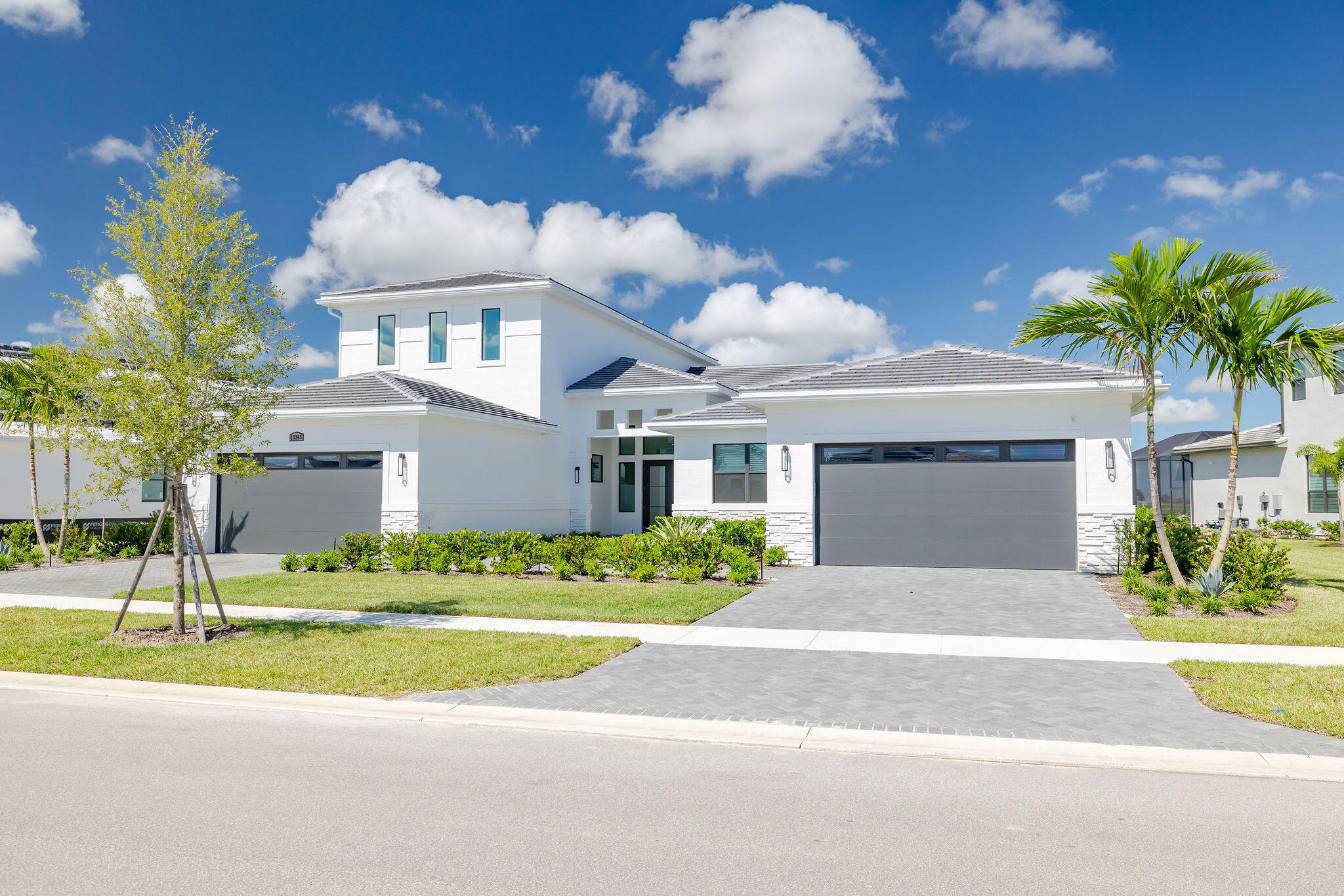 ASTOR CREEK - Residential