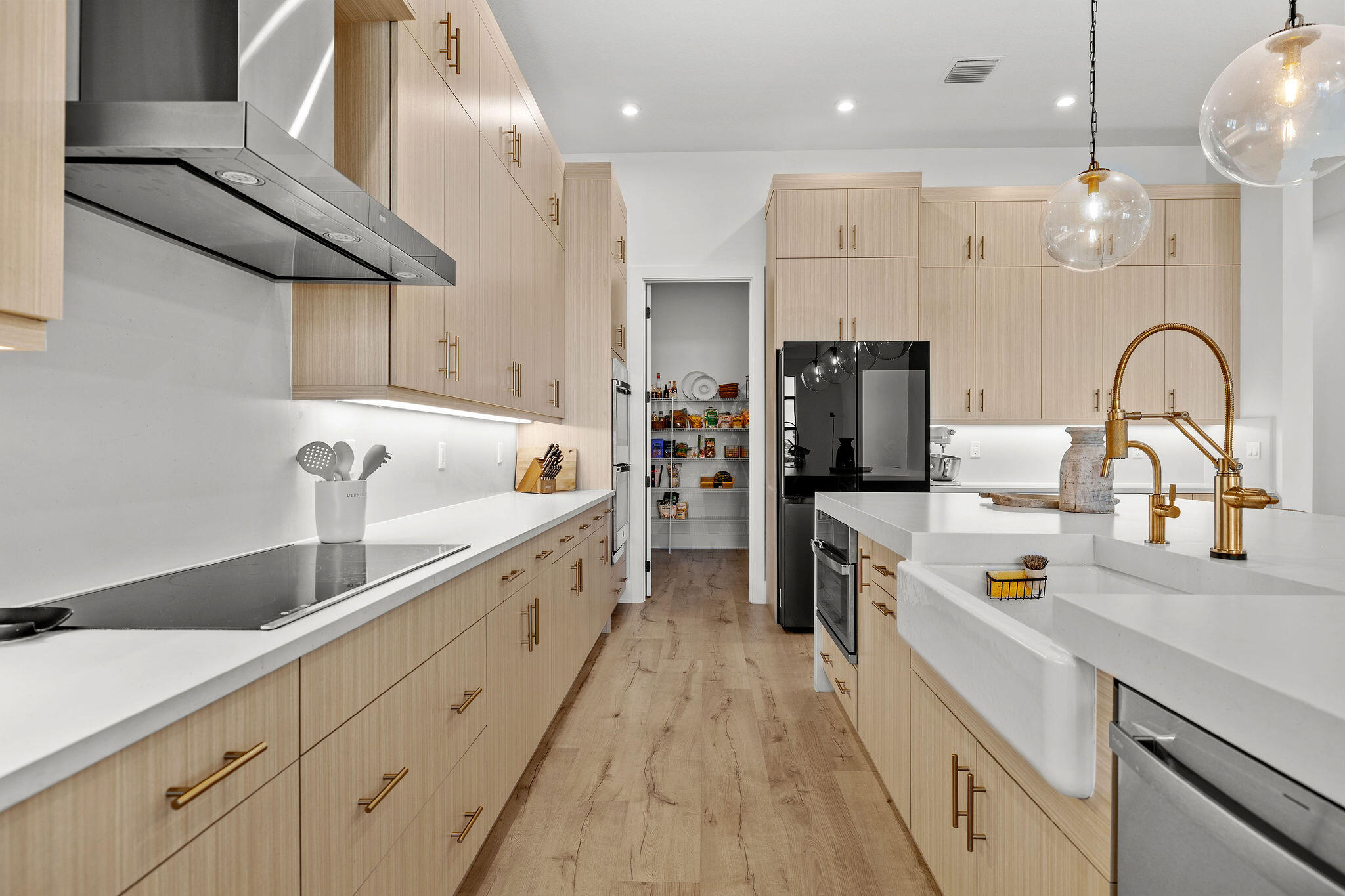 ASTOR CREEK - Residential