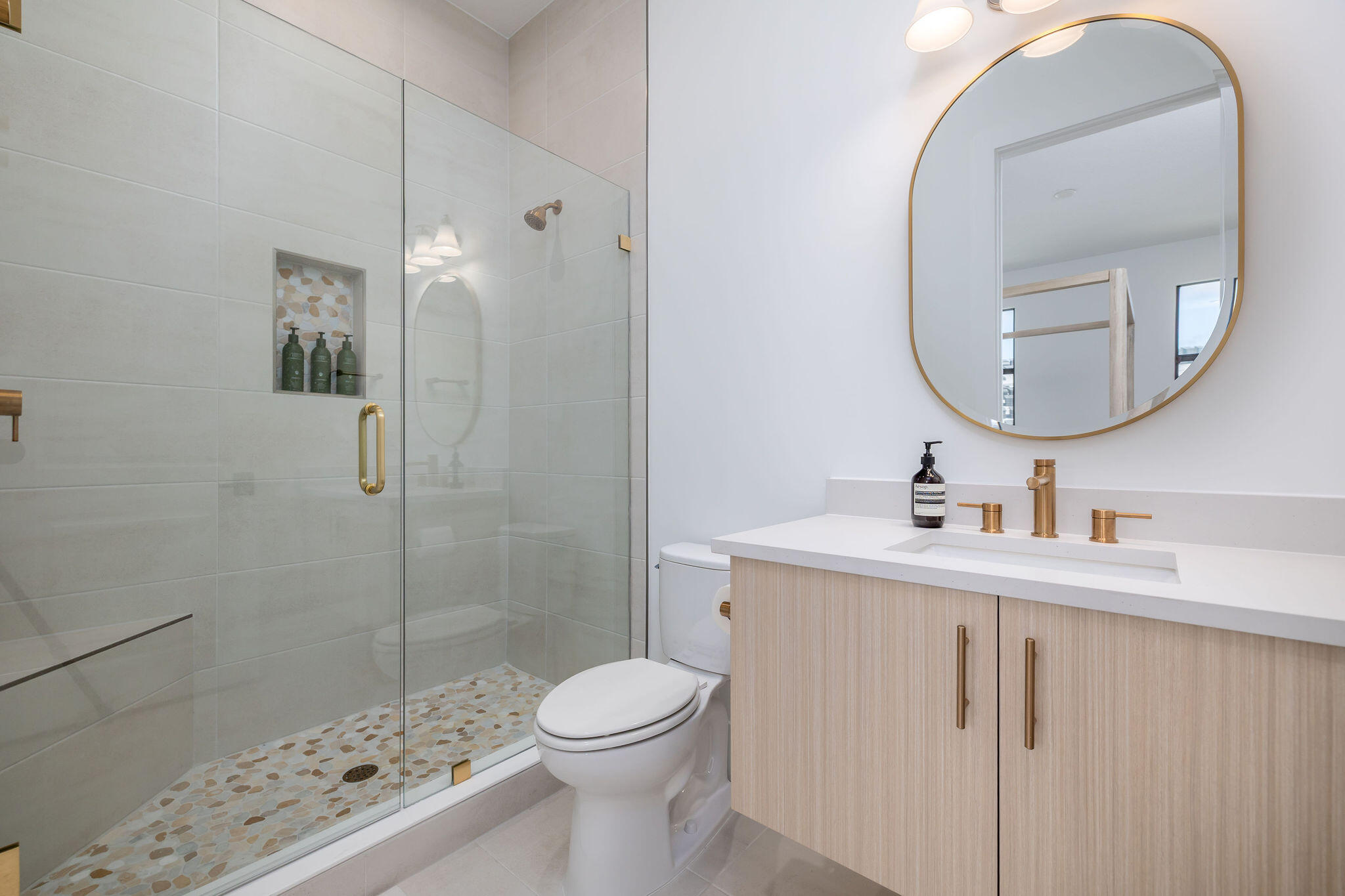 ASTOR CREEK - Residential