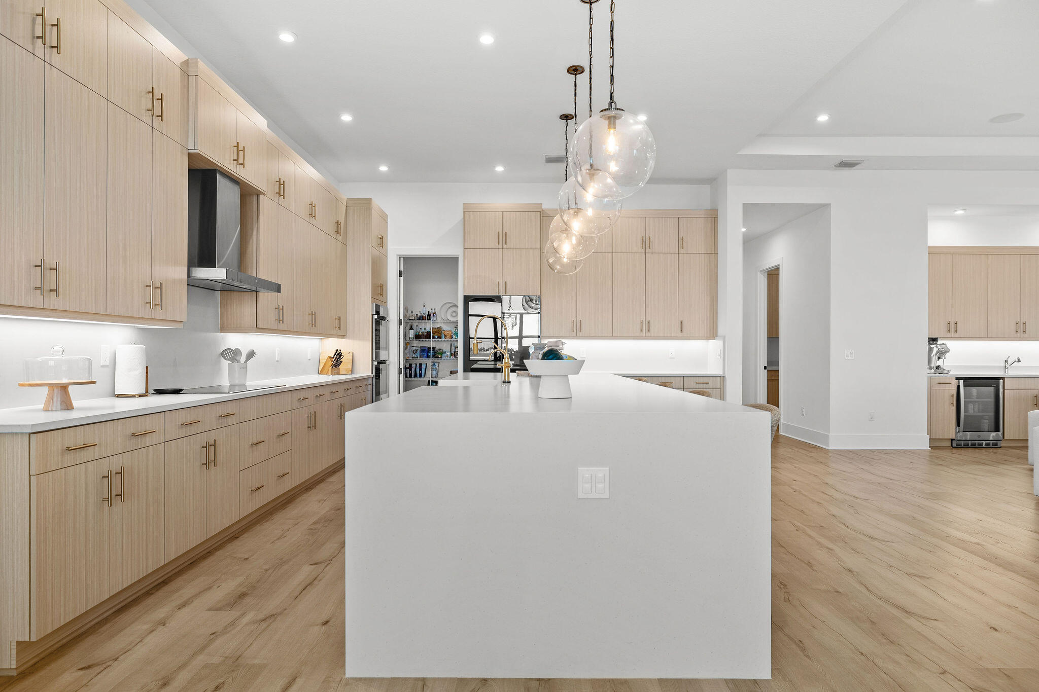 ASTOR CREEK - Residential