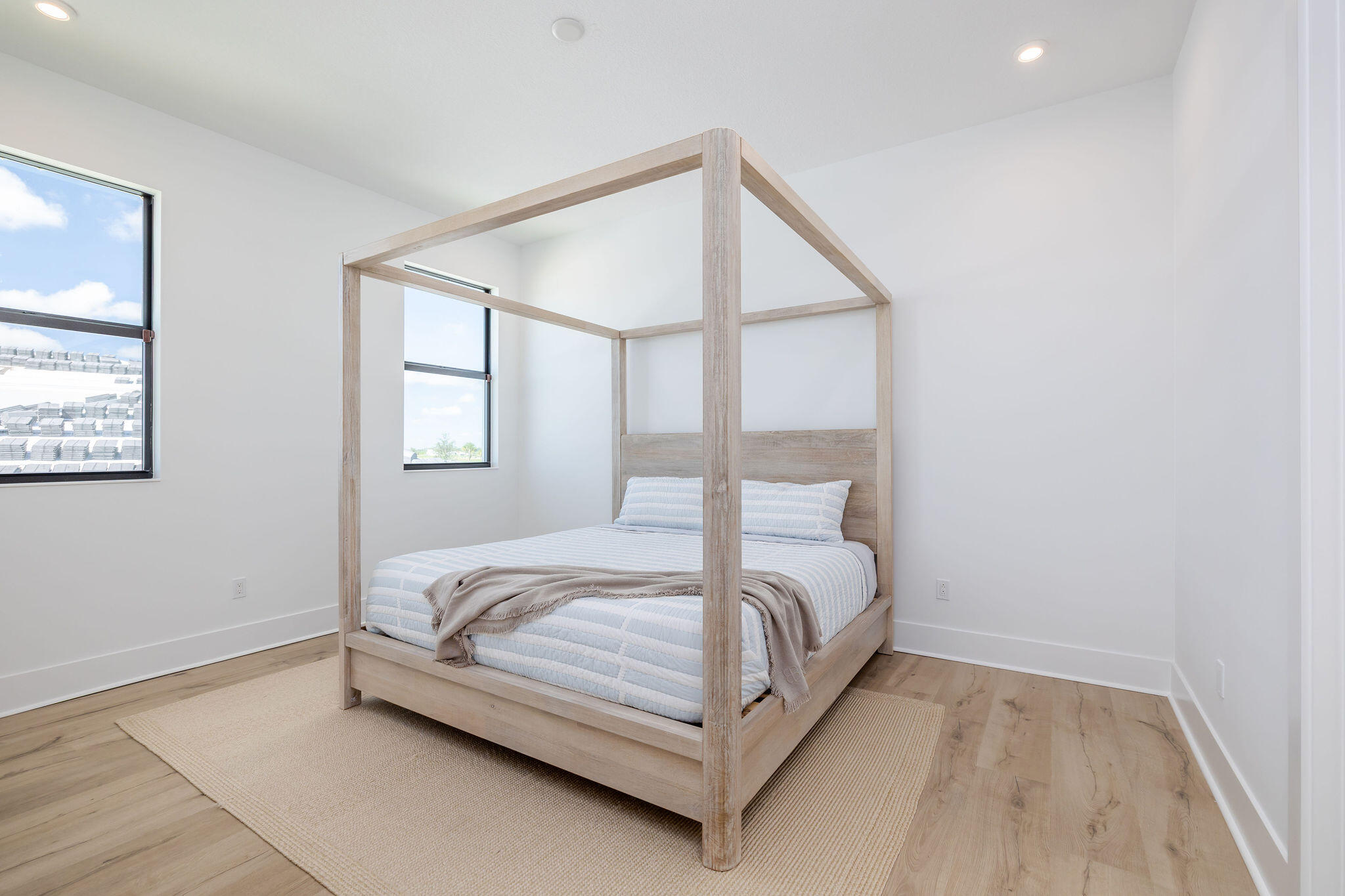 ASTOR CREEK - Residential