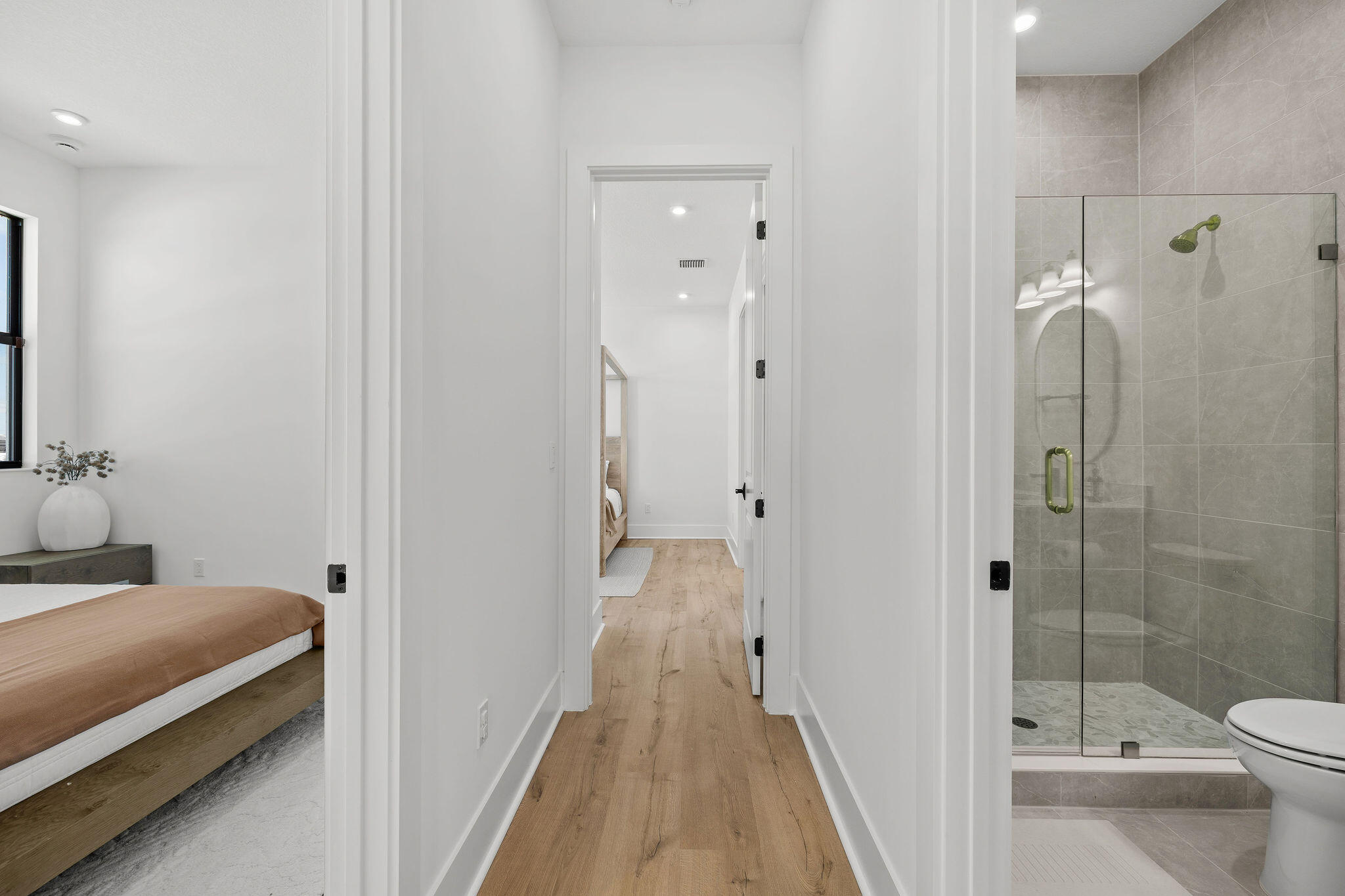 ASTOR CREEK - Residential