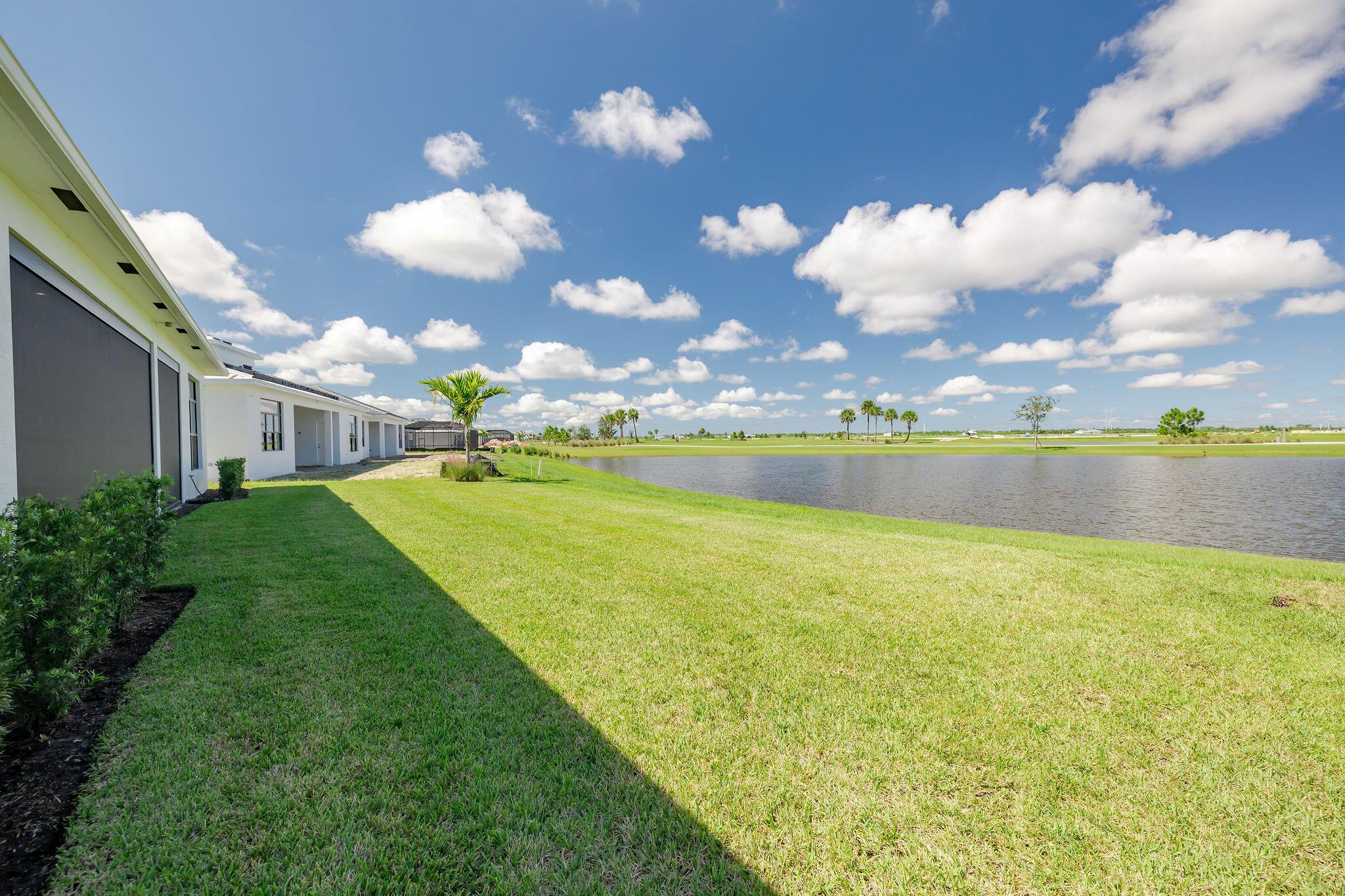 ASTOR CREEK - Residential