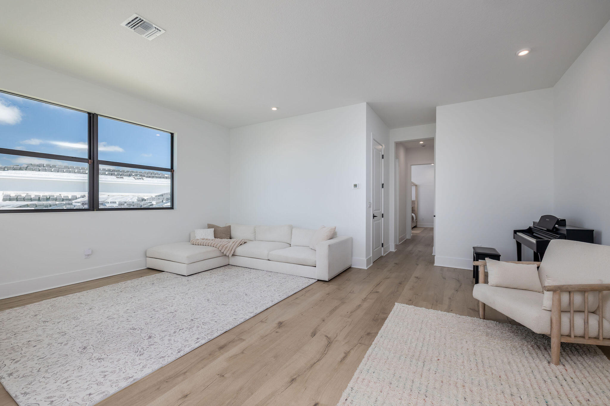 ASTOR CREEK - Residential